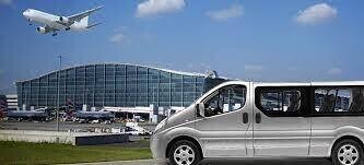 5 Types of Minibuses you can hire for your Group Travel