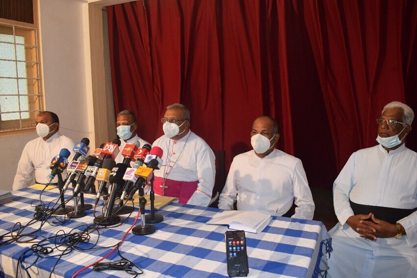 மடு கோவில்மோட்டை விவசாய காணி தீர்வுக்கு சம்பந்தம் அல்லாதவர்கள் தலையீடு ஏன்? மன்னார் ஆயர்