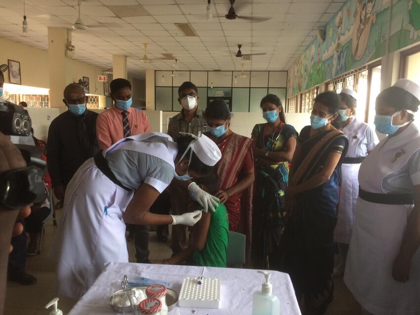 12 தொடக்கம் 19 வயதுக்கு இடைப்பட்ட சிறுவர்களுக்கான பைசர் தடுப்பூசி