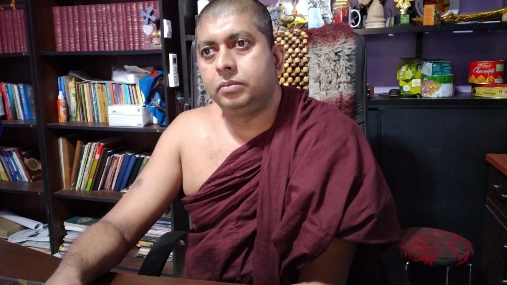 அரசியல் இலாபங்களுக்காக மக்களைக் குழப்புவதை உடன் நிறுத்துங்கள் - விகாராதிபதி ஸ்ரீ விமல தேரர்