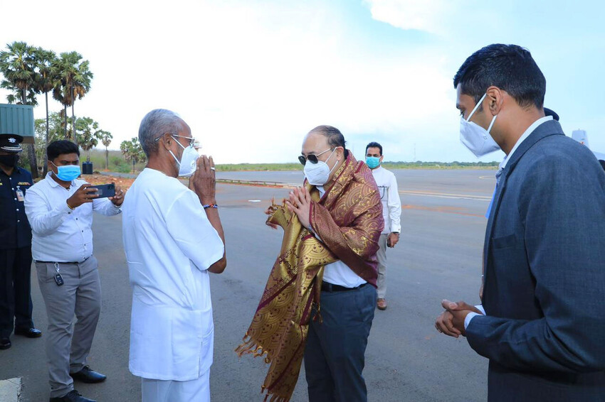 தமிழர் பிரச்னை தீர்வு பற்றிபேச இந்தியாவாலேயே முடியும்