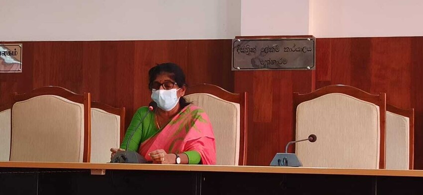 விவசாயிகளின் தடுமாற்றத்துக்கு கிராம அலுவலகர்கள் ஒரு வழிகாட்டியாக திகழ வேண்டும் - அரசாங்க அதிபர்