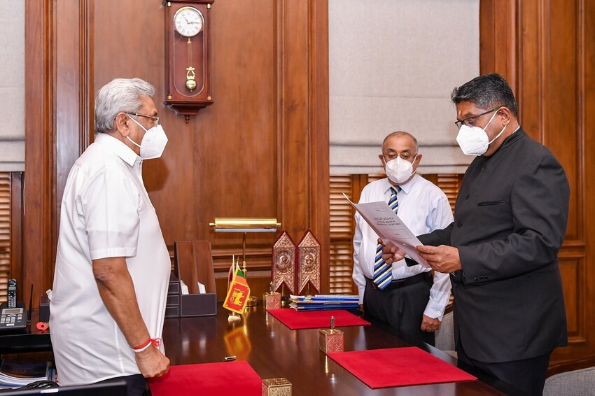 வடக்கு மாகாண ஆளுநராக ஜீவன் தியாகராஜா நியமனம்