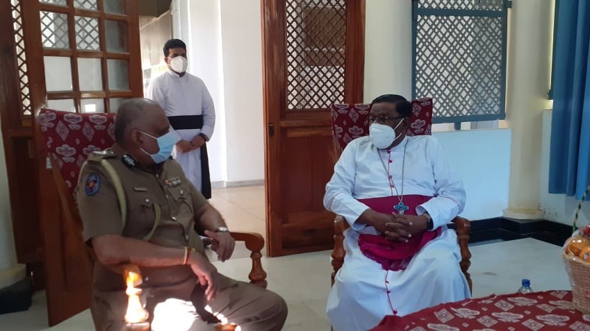 புதிய பொலிஸ் பதவிகள் வடக்கில் வெற்றிடம்.