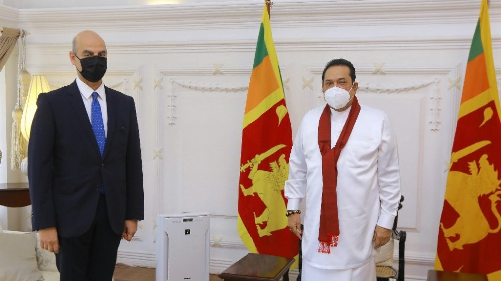 சேவை காலத்தை நிறைவுசெய்து நாடு திரும்பும் செக் குடியரசு மற்றும் எகிப்து தூதுவர்கள்  பிரதமருடன் சந்திப்பு