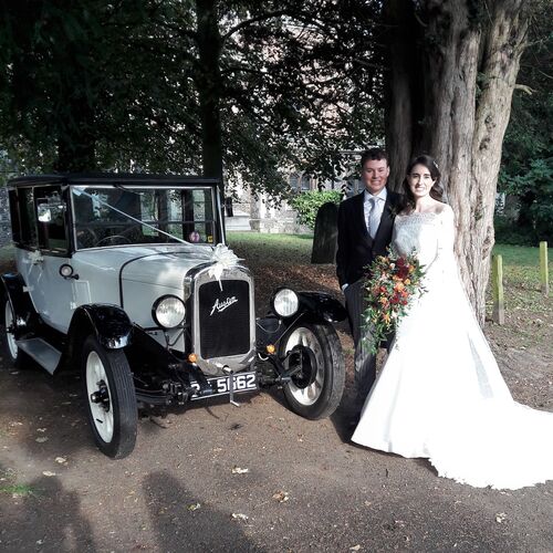Gallery | Wedding Cars Harpenden, St Albans, Watford, Hemel Hempstead | Heritage Classic Cars
