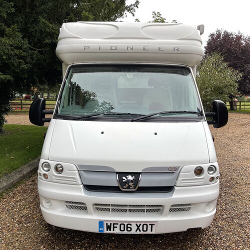 2006 Autocruise Pioneer Magellan Peugeot Boxer 2.2 HDi Motorhome 2 Berth 35035 miles