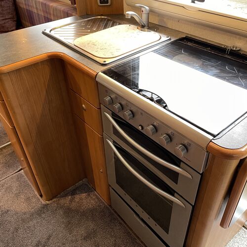 2006 Autocruise Pioneer Magellan Peugeot Boxer 2.2 HDi Motorhome 2 Berth 35035 miles