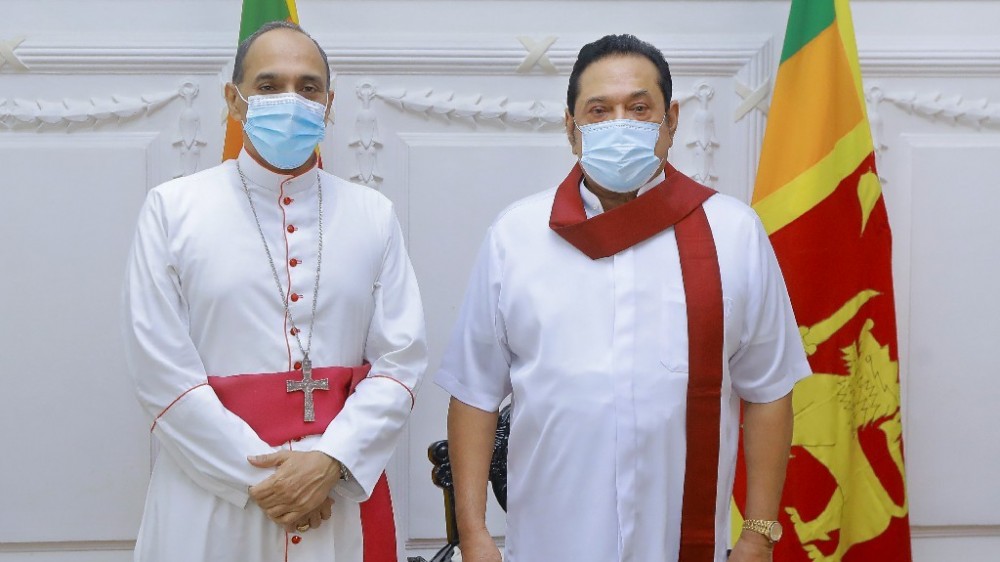 கண்டி  புதிய ஆயர் வெலன்ஸ் மெண்டிஸ் ஆண்டகை பிரதமருடன் சந்திப்பு