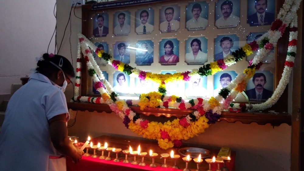 இந்திய அமைதி காக்க வந்த படையினரால் யாழ் போதனா வைத்தியசாலை ஊழியர்கள் படுகொலை செய்யப்பட்ட 34ம் ஆண்டு அஞ்சலி