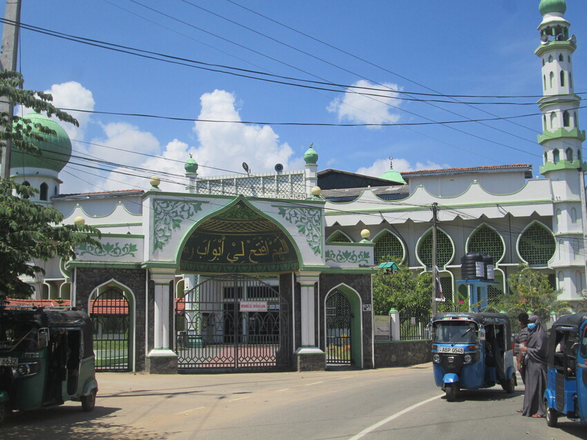 ஜும்ஆ தொழுகைக்கு அனுமதி