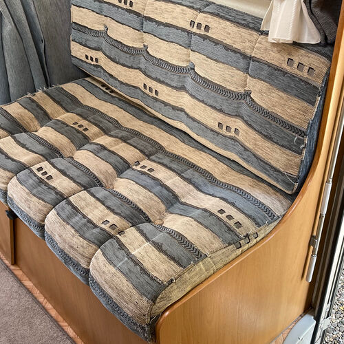 2003 McLouis Sterling 802 Motorhome FIXED BED 5 Berth Mercedes Sprinter 2.2