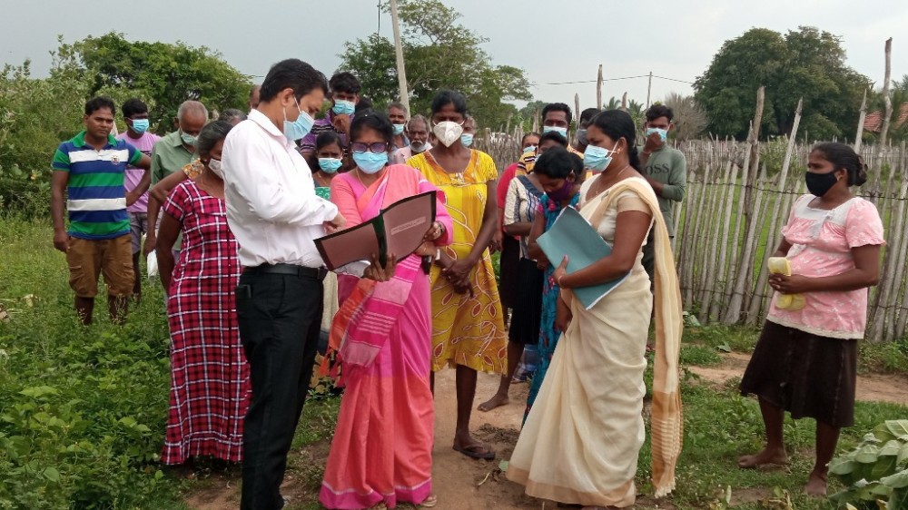 கருங்காலிமோட்டை மக்கள் பிரச்சனைகளைத் தீர்த்து வைக்க விரைந்த அரச அதிபர் ஸ்ரான்லி டீமெல்