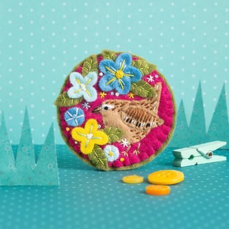 Felt Craft Brooch Kit - Wren