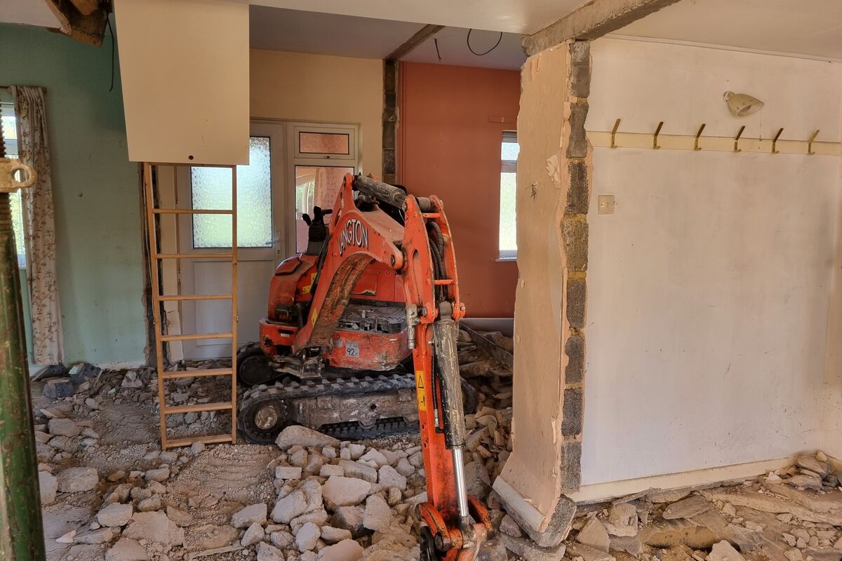 Major Renovation of Bungalow & Loft Conversion Renovation