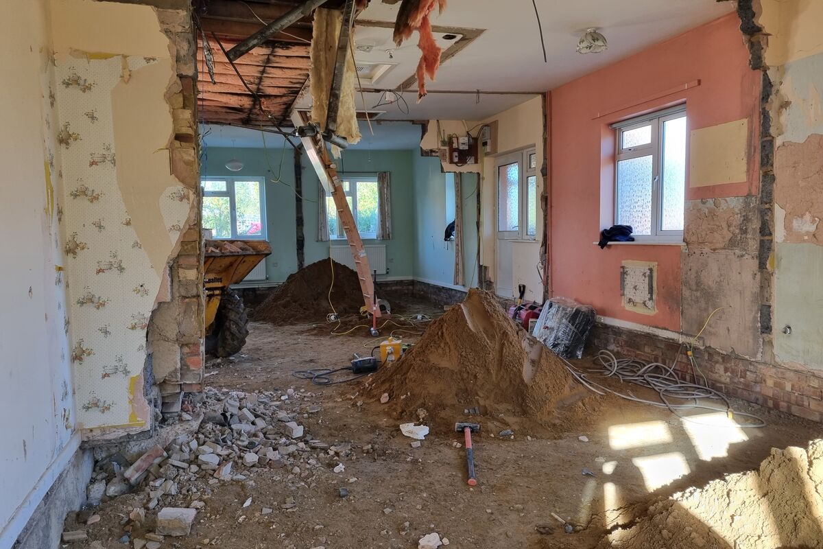 Major Renovation of Bungalow & Loft Conversion Renovation