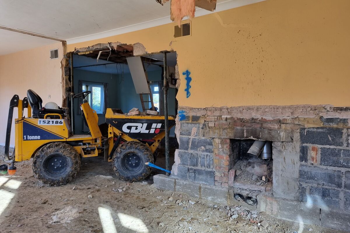 Major Renovation of Bungalow & Loft Conversion Renovation