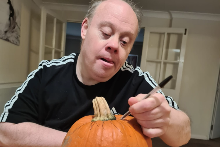 Real People Ltd | Adult social care South Essex | Domicilliary Care Essex | Supported living in South Essex