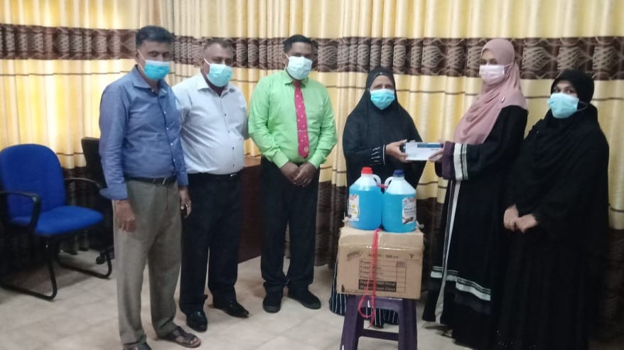 சுகாதார பாதுகாப்பு பொருட்கள்