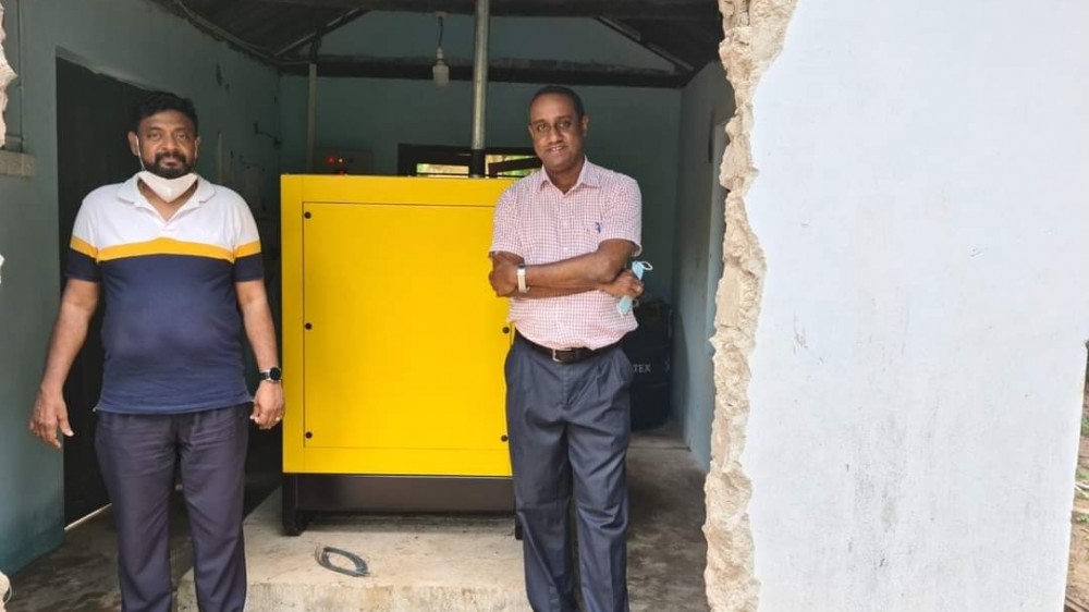 பேசாலை பிரதேச வைத்தியசாலைக்கு  மின்பிறப்பாகி கையளிப்பு.