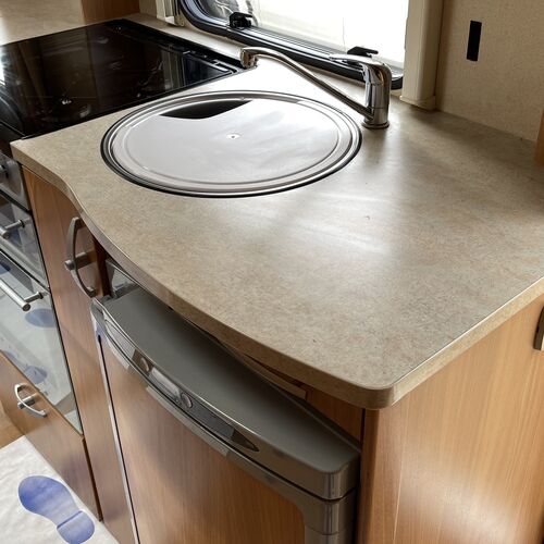 2008 Swift Sundance 590 RL Motorhome 4 Berth Rear Lounge 23k miles