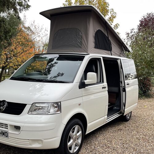 59reg VW Transporter T5 TDi 130 Camper Van 4 Berth White PRO Conversion!