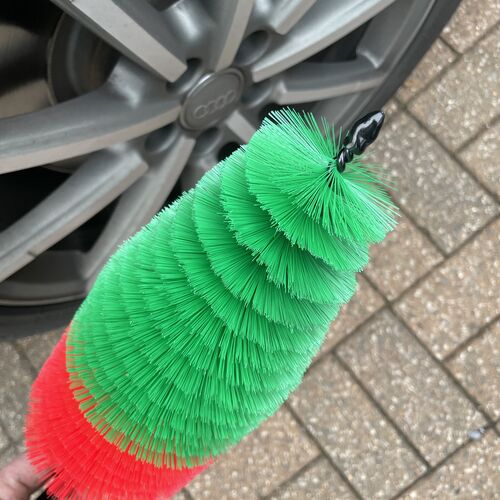 Vikan Large Alloy Wheel Spoke Brush