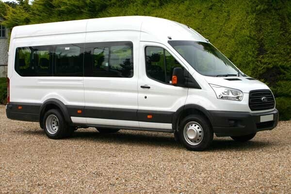 How Minibus Hire to Gatwick Airport