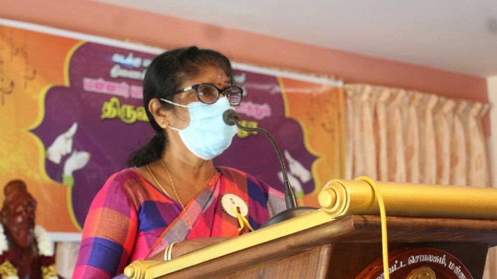 திருவள்ளுவர் மனித வாழ்வுக்கு நல்லதை விட்டுச் சென்றவர். நாம் ஒன்றுபட்டு மன்னாரின் முன்னேற்றத்தை காண்போம். அரசாங்க அதிபர்