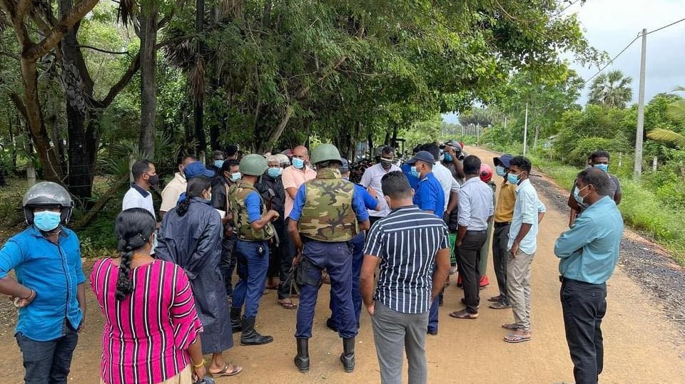 தொடரும்  தனியார் காணிகளை சுவீகரிப்பு -  மாதகல்