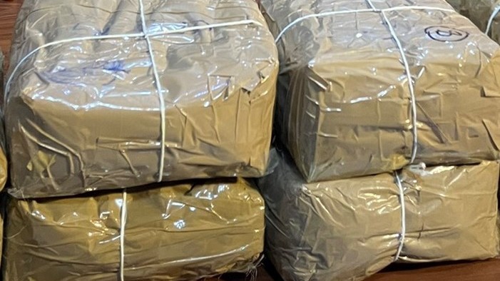 229 கிலோ கிராம் கேரள கஞ்சாவை  அரியாலையில் சிக்கியது