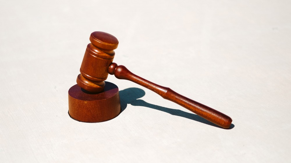 தியாகராஜா நிரோஷ், கபிலன் ஆகியோரை 22.11.2021 நீதிமன்றில் முன்னிலையாகும் படி நீதிமன்றக்  கட்டளை