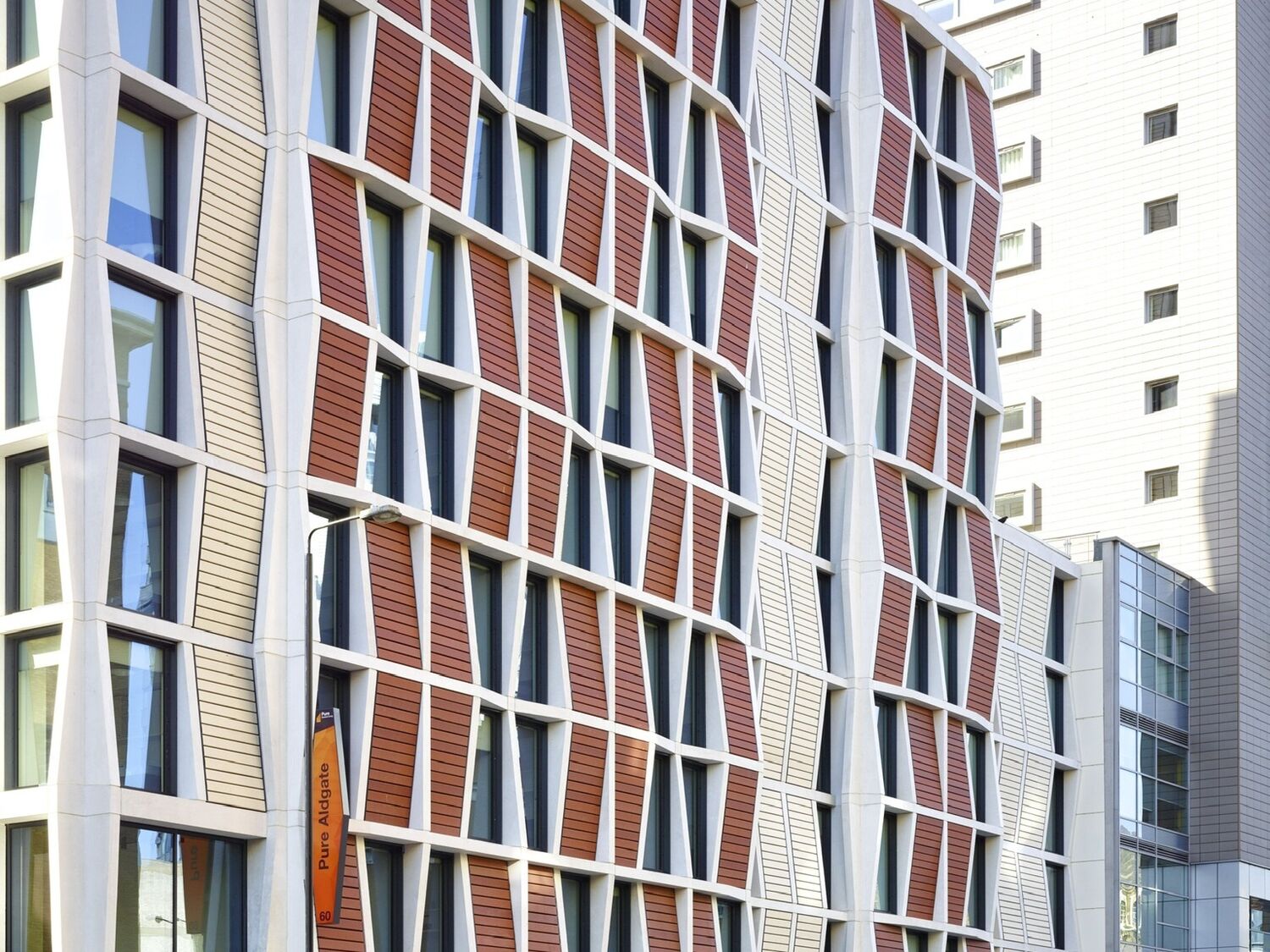 60 Commercial Road, London