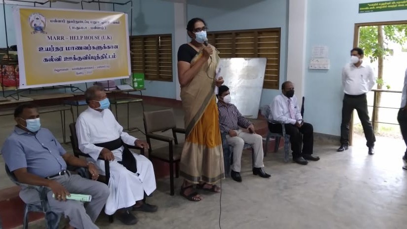 மன்னார் க.பொ.த.உயர்தர மாணவர்களுக்கு முன்னோடி ஆயத்த வகுப்புக்கள். ம.து.ம.சங்கம் ஏற்பாடு