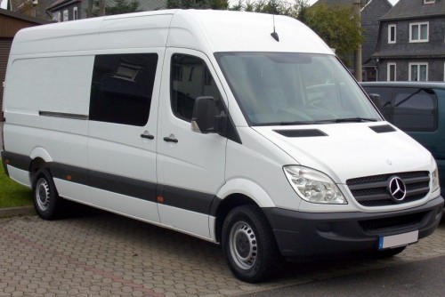 Cheap Minibus Hire for Heathrow Airports
