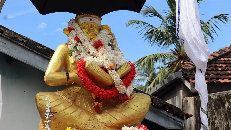 சிலை திறந்து வைக்கப்பட்டது!