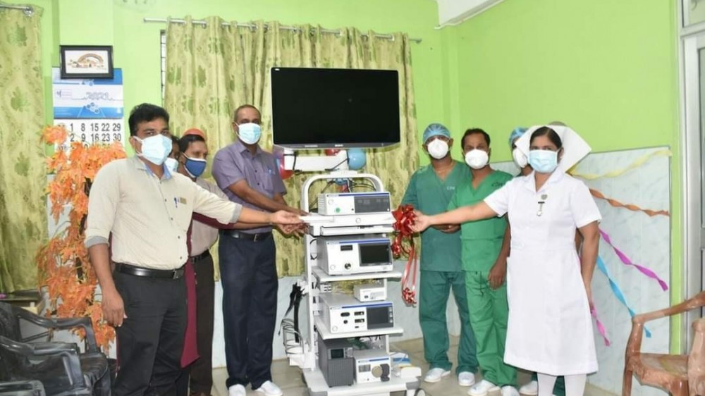 வட மாகாணத்தில் மன்னாருக்கே முதல் அதிநவீன சத்திர சிகிச்சை  முப்பரிமாண உபகரணம் கையளிப்பு