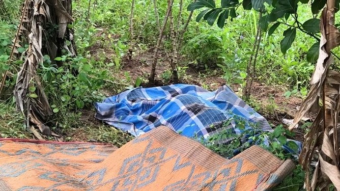 மின்சார இணைப்பில் சிக்கி முதியவர் மரணம்