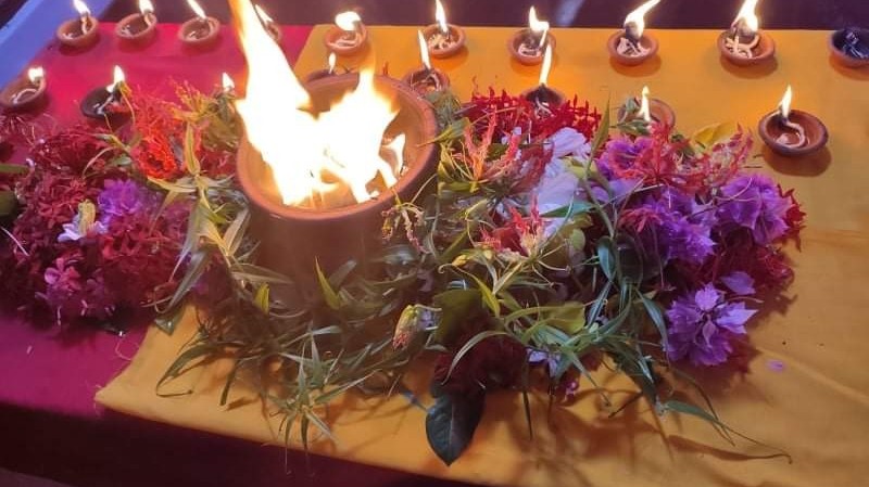 பொலிஸாரின் கடும் கெடுபிடிகள் மத்தியிலும் நினைவேந்தல்