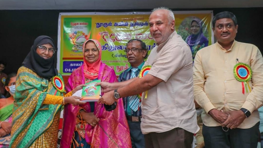 இலங்கை முஸ்லிம்களை வேறுபடுத்திக் காட்ட முயற்சி - மு .  கா.  தலைவர் ரவூப் ஹக்கீம் காட்டம்