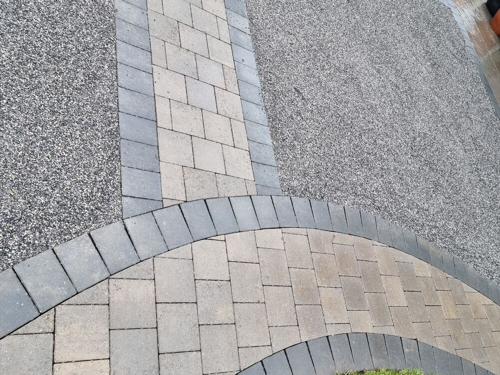 Gallery | Hd Landscaping | Landscape Gardening | Garden Maintenance Leighton Buzzard | Garden Design Bedfordshire