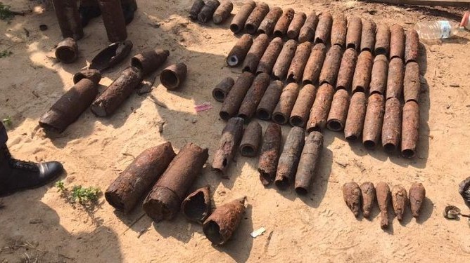 வீடொன்றில் இருந்து பெருந்தொகையான வெடிபொருட்கள்