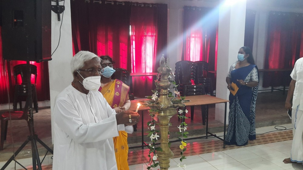 "சைவசமய வாழ்வியல் முறைமைகளில் இயற்கை மேலாண்மை"