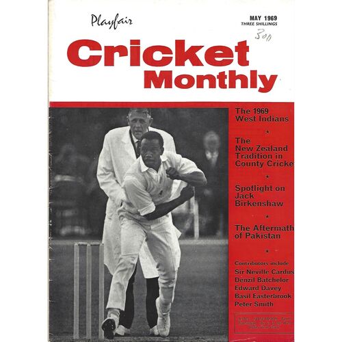 1969 Playfair Cricket Monthly Magazine - 05/1969 (May)