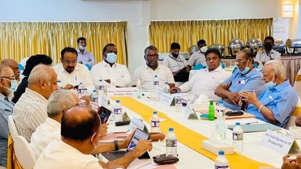 தமிழ் பேசும் கட்சிகளின் கூட்டம்