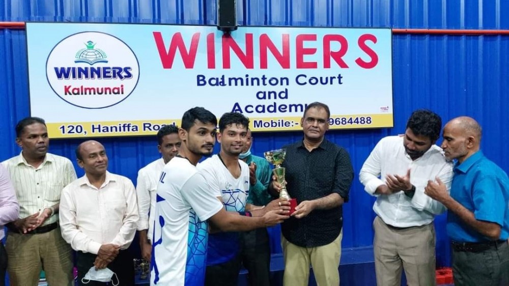 கல்முனை வின்னர்ஸ் பூப்பந்தாட்ட சுற்றுப்போட்டியின் இறுதியாட்டம் : மூன்று பிரிவுகளில் சம்பியன்கள் தெரிவானர்