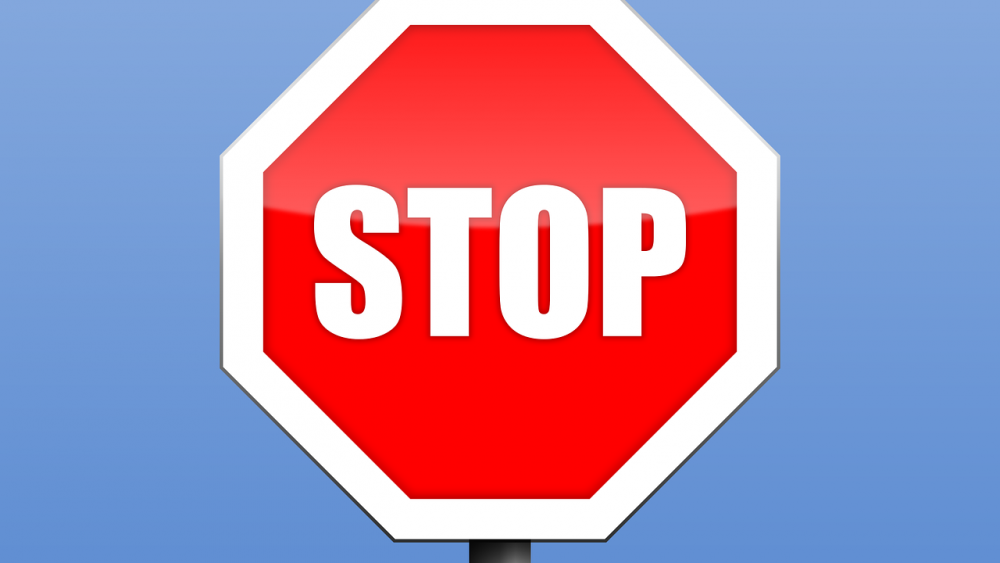 பட்டத்திருவிழாவுக்கு இலங்கை இனப்படுகொலை உடந்தையானவர்கள் வேண்டாம்