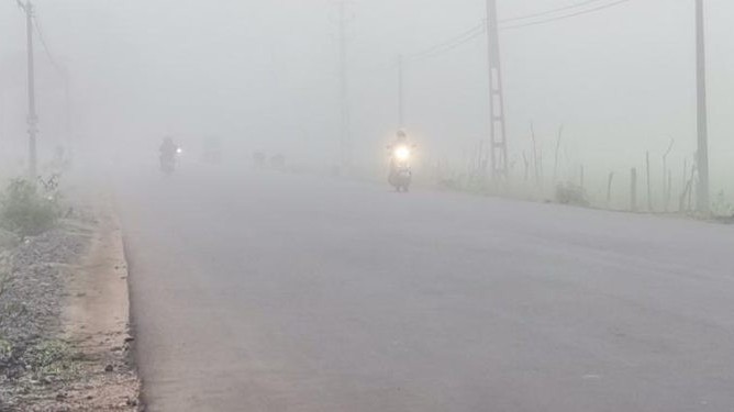 வவுனியாவில் பனி மூட்டம்