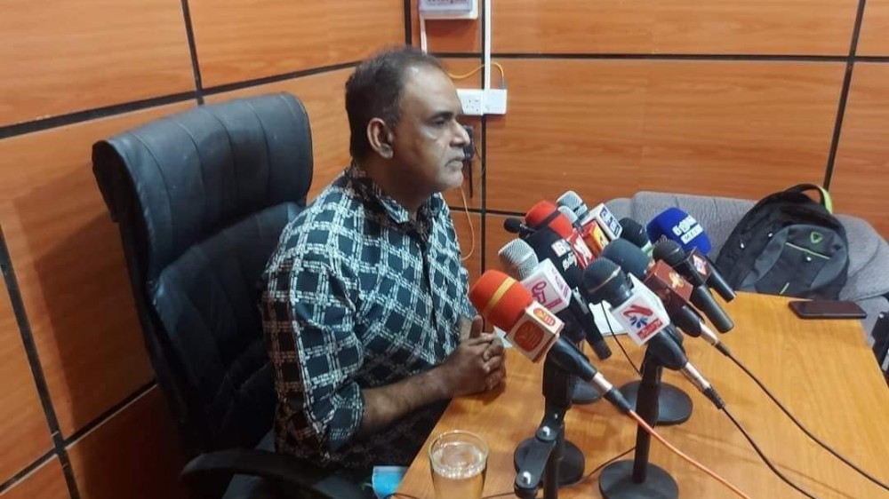 வதந்திகளுக்கு வாய்ப்பூட்டு