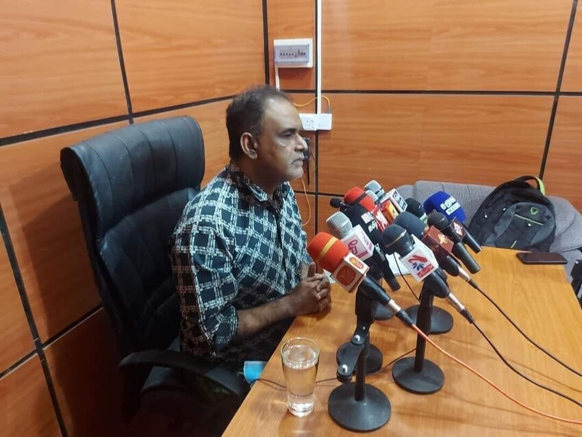 வதந்திகளுக்கு வாய்ப்பூட்டு